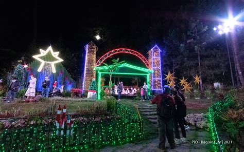 Baguio Country Club Opens Christmas Village 2019.